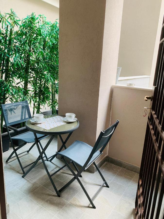 Milanofierapartments Milão Exterior foto